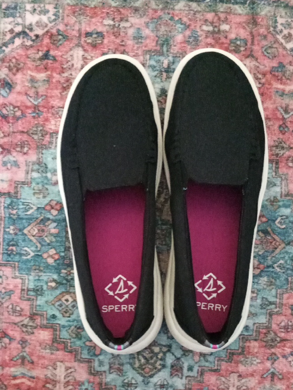 BNWOT Sperry Black Slip-On Moccasins with Pink Insole Size 9